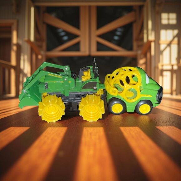 Toddler John Deere Lot Tractor W Paddle Wheels & John Deere OBALL Gripper Car - Picture 5 of 7
